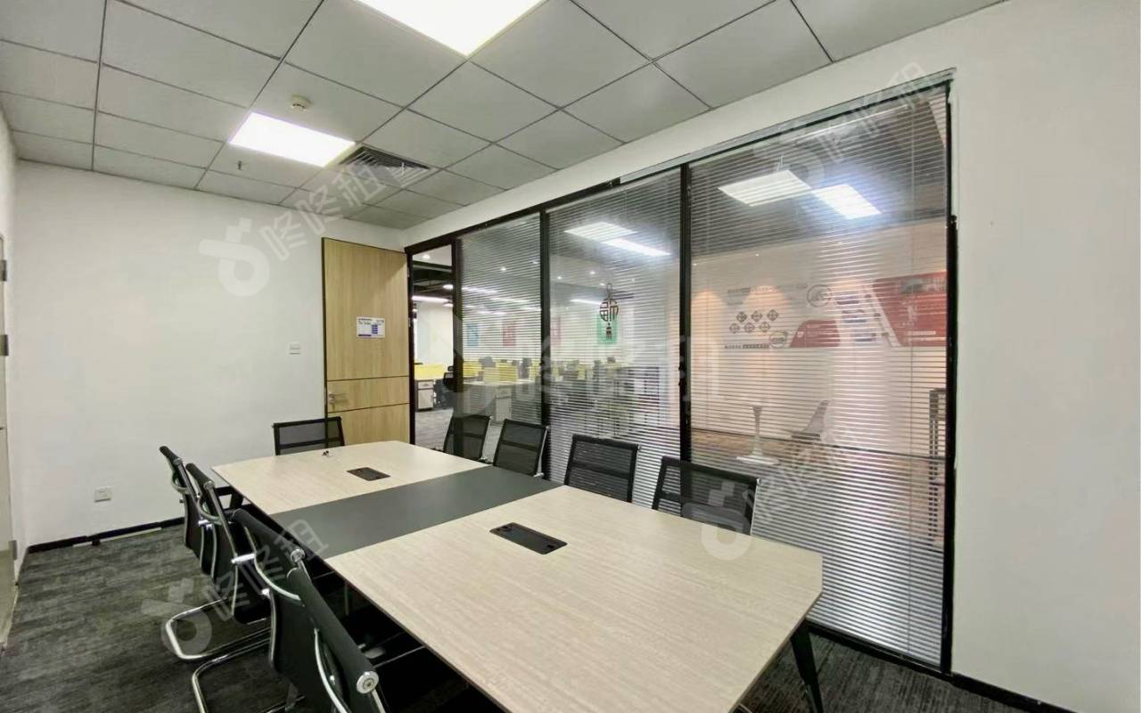 深圳软件园_510平_精装_办公室隔间