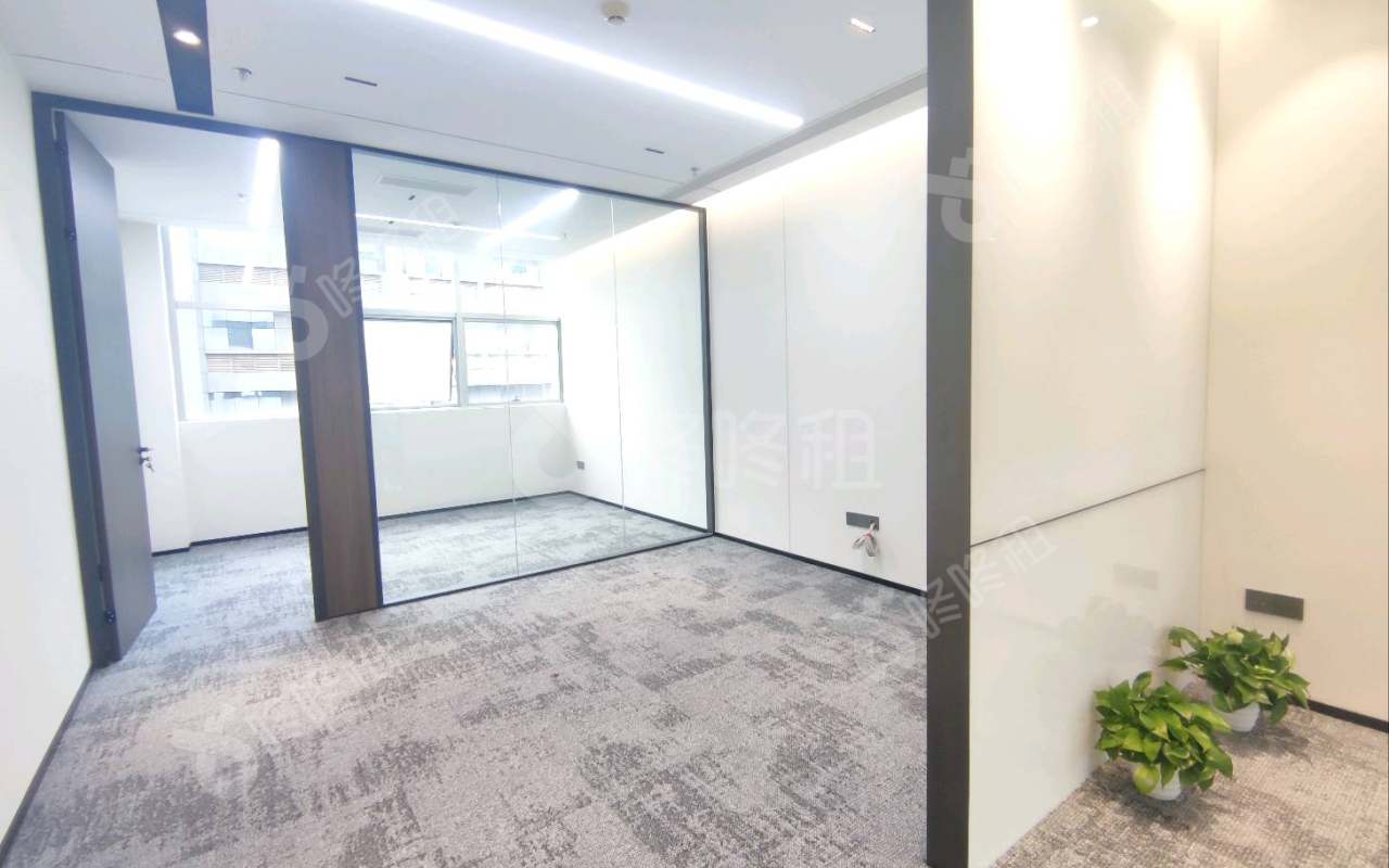 惠恒大厦_80平_精装_办公室开间