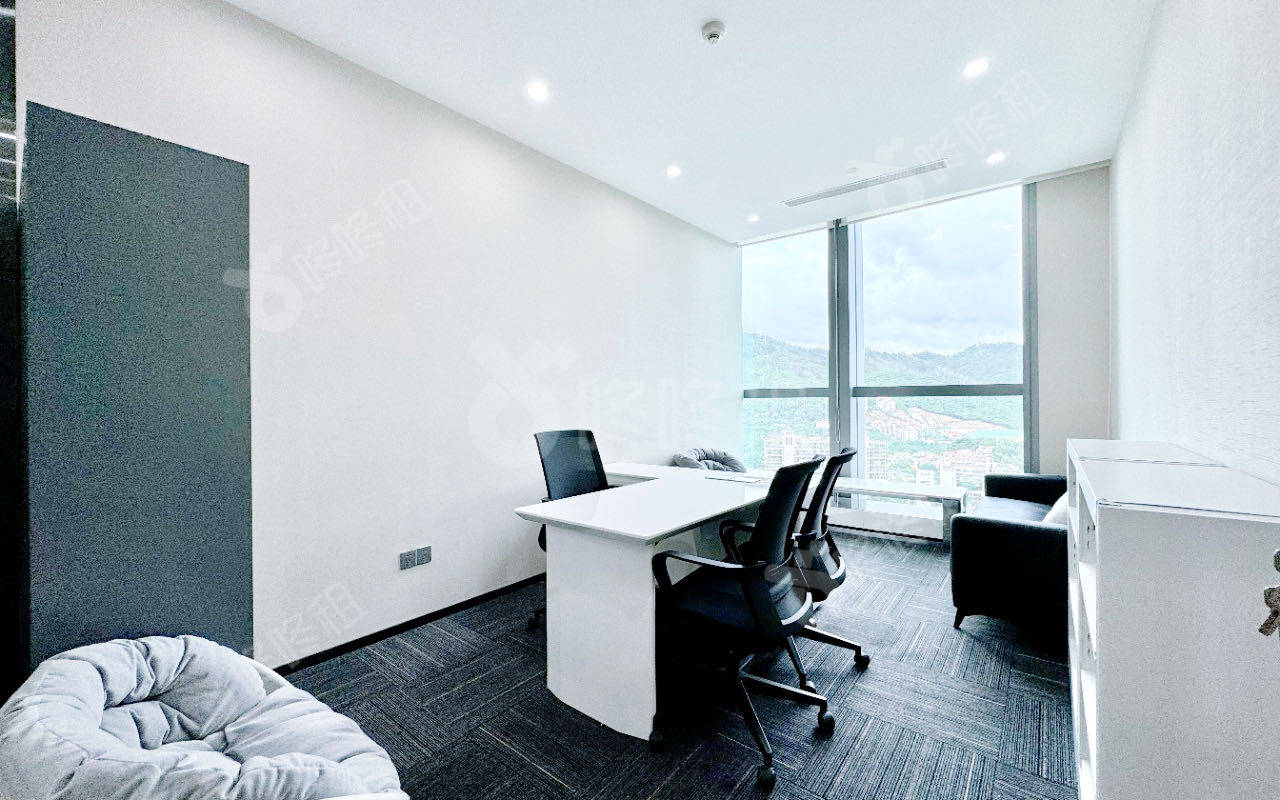 香江金融中心_284.58平_精装_办公室隔间