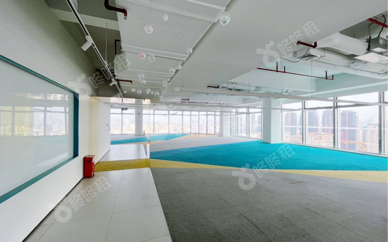 壹方中心_1567平_精装_办公室开间