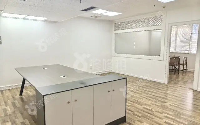 蔡屋围发展大厦_245平_精装_办公室房源出租