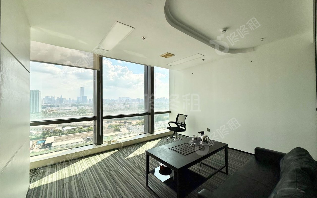 波顿大厦_231平_精装_办公室隔间