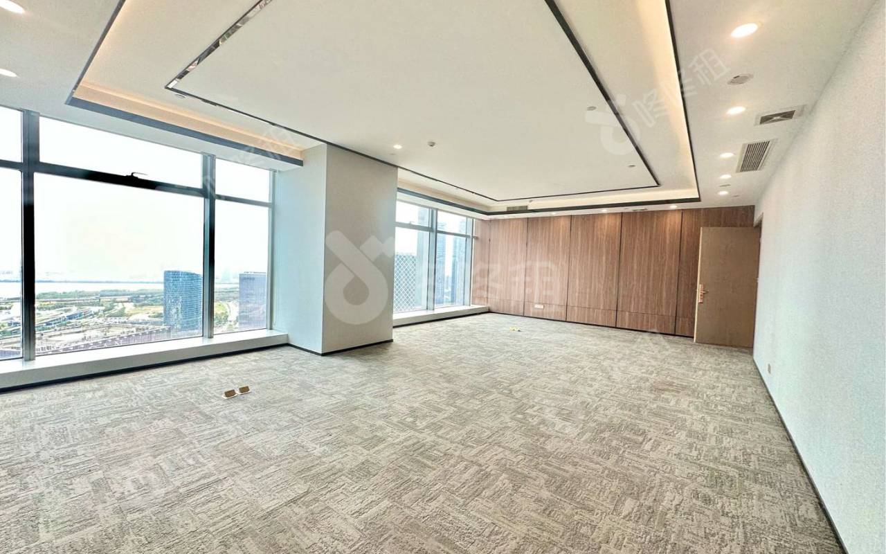 前海HOP国际_1289平_精装_办公室隔间