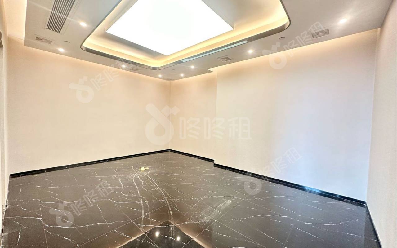 前海HOP国际_1289平_精装_办公室隔间