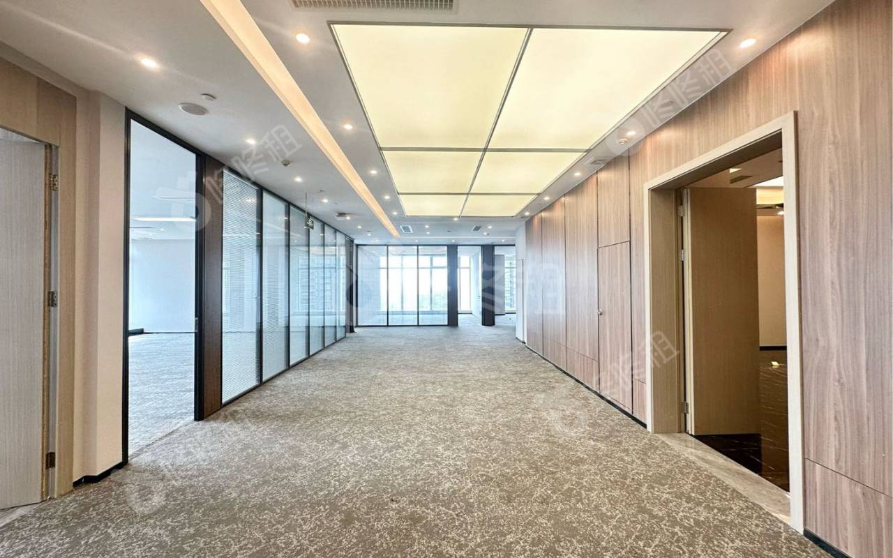 前海HOP国际_1289平_精装_办公室开间