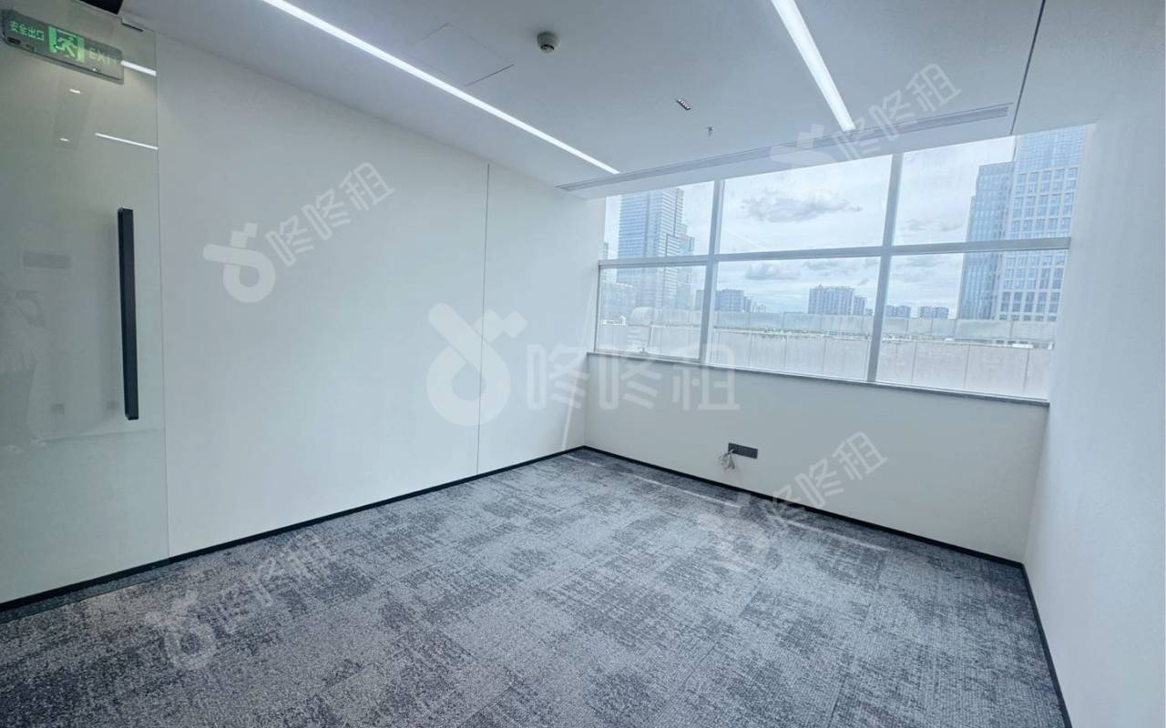 惠恒大厦_43平_精装_办公室开间