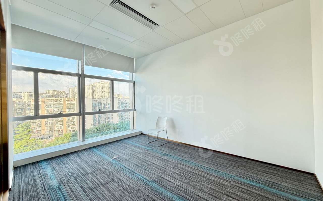 立桥金融中心_306平_精装_办公室隔间