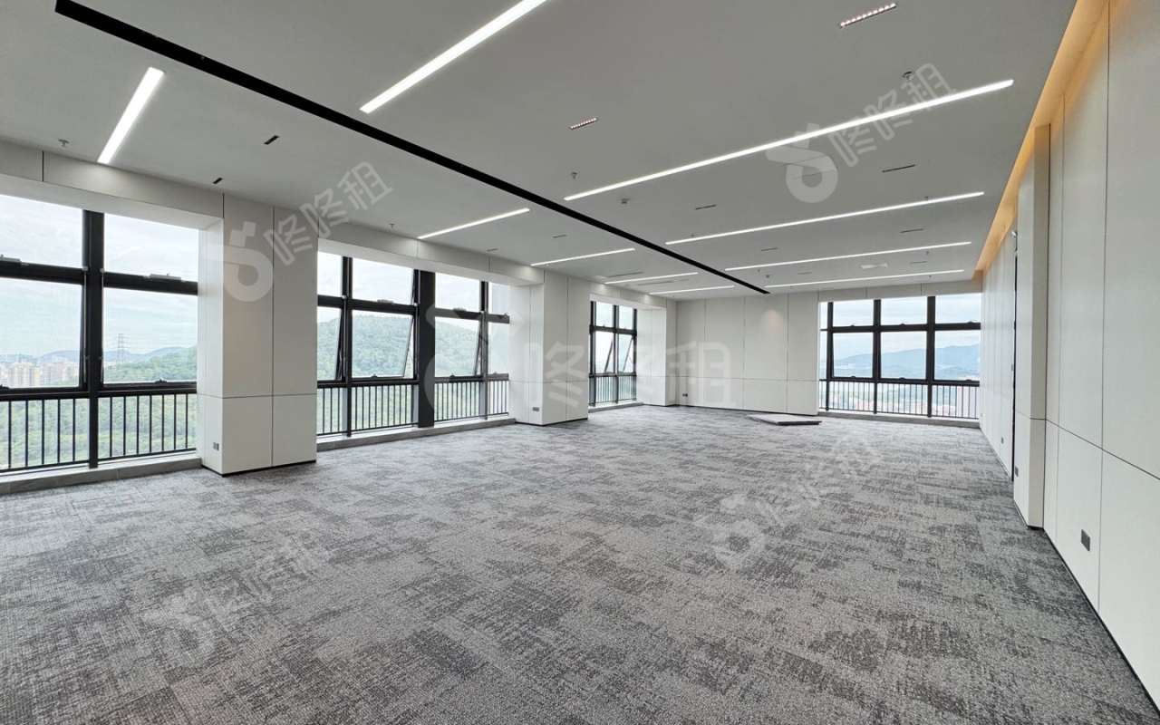 海峦坊大厦_388平_精装_办公室开间