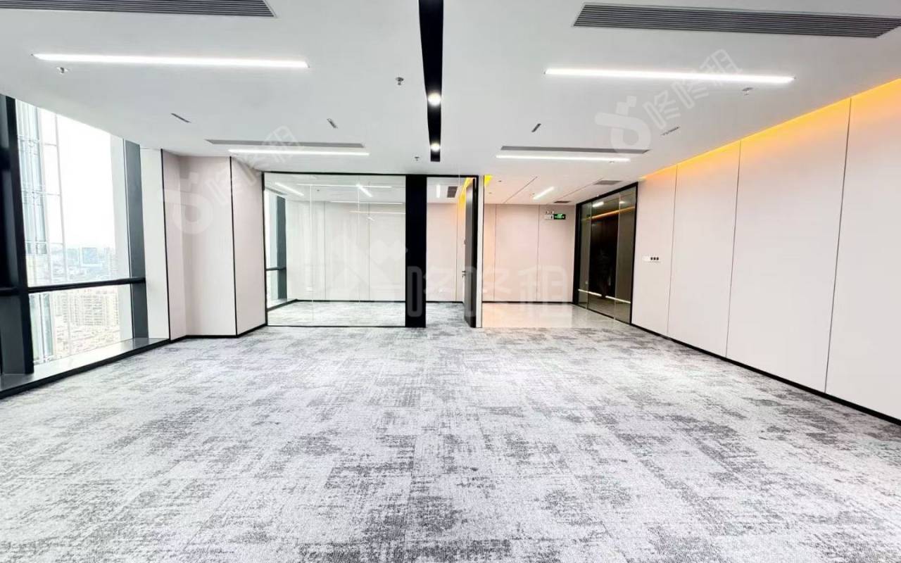 光峰科技大厦_250平_精装_办公室开间