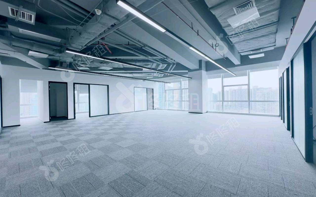 立桥金融中心_407平_精装_办公室开间