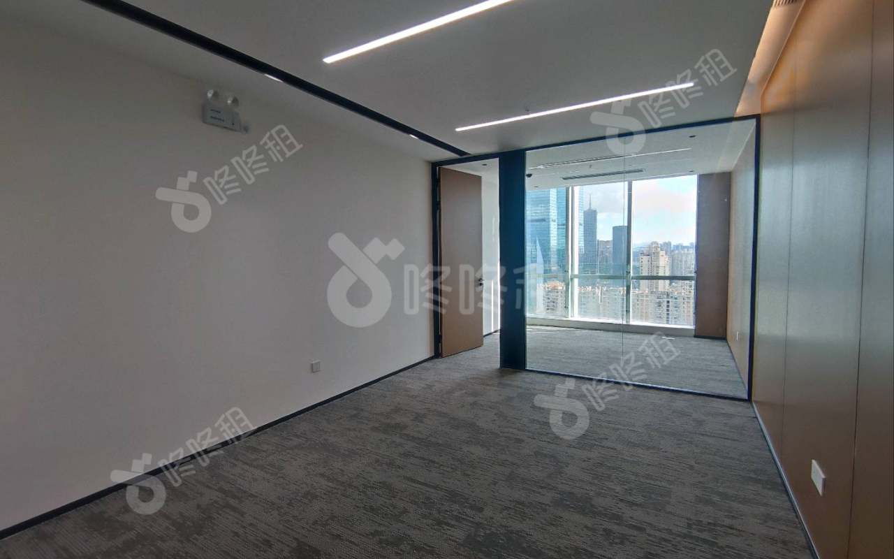 海岸城大厦_105平_精装_办公室开间