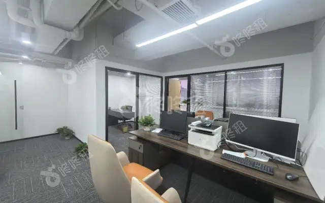 中银大厦_93平米_精装_办公室房源出租