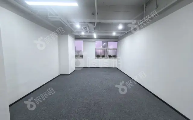 中银大厦_57平米_精装_办公室房源出租