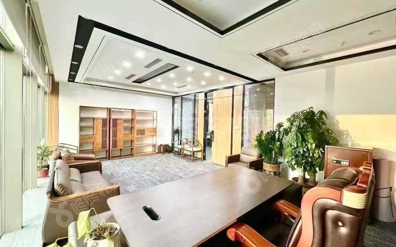 卓越世纪中心_316平_精装_办公室隔间