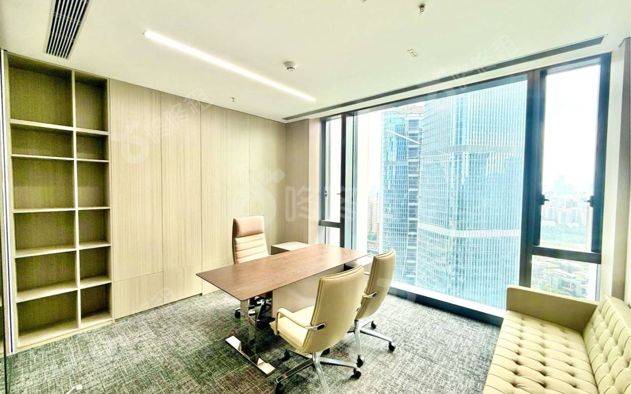 华润前海大厦_116.36平_精装_办公室隔间