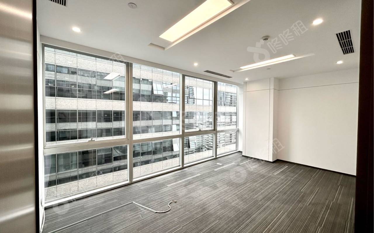 大冲商务中心_188平_豪装_办公室隔间