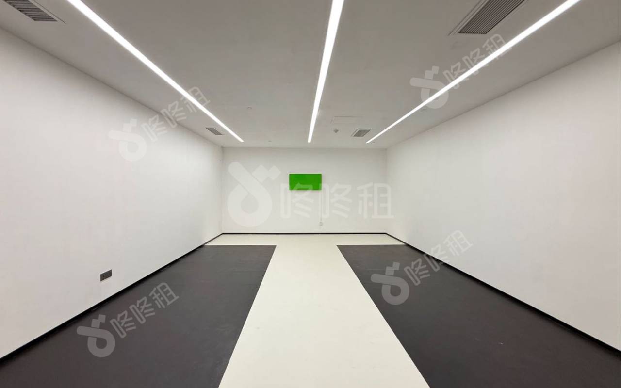 创益科兴科学园(创益科技大厦)_1030平_豪装_办公室隔间