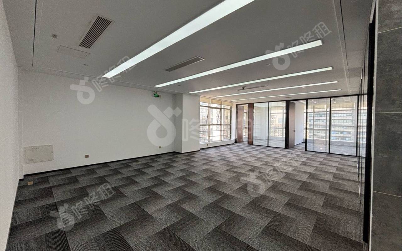 海松大厦_358平_精装_办公室开间