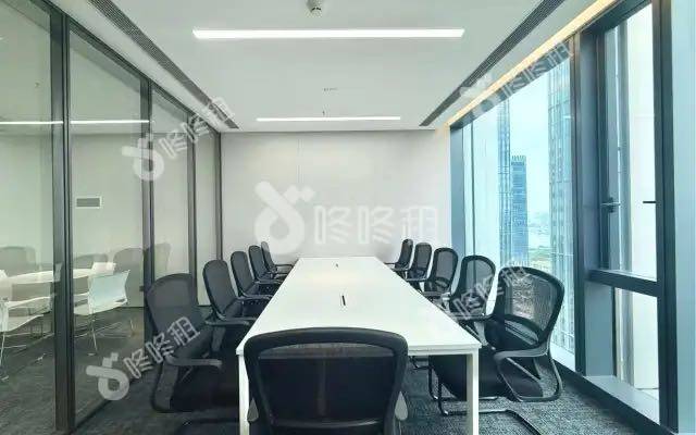 华润前海大厦_278平_豪装_办公室隔间