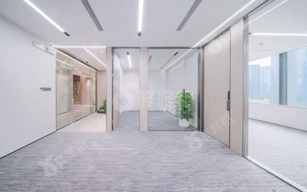 港中旅大厦_150平_精装_办公室开间