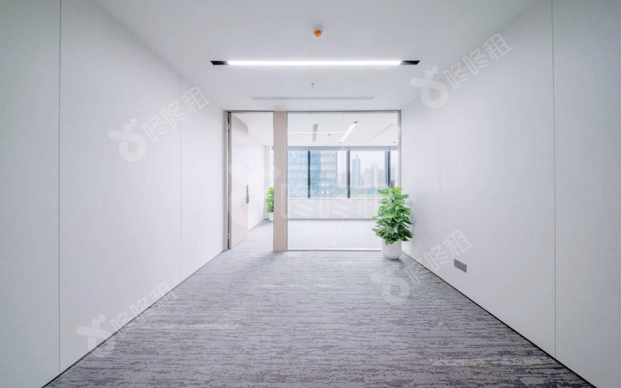 港中旅大厦_98平_精装_办公室开间