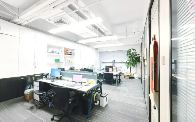 莲花广场_144平米_精装_办公室房源出租