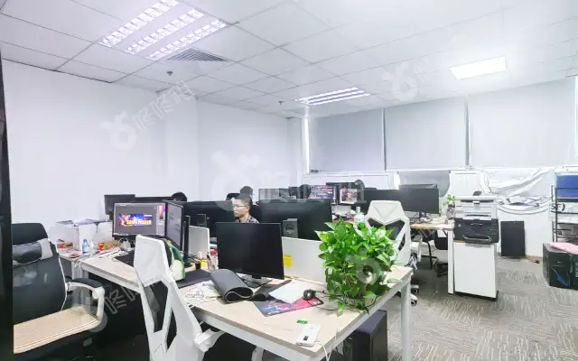 东方科技大厦_300平米_豪装_办公室房源出租