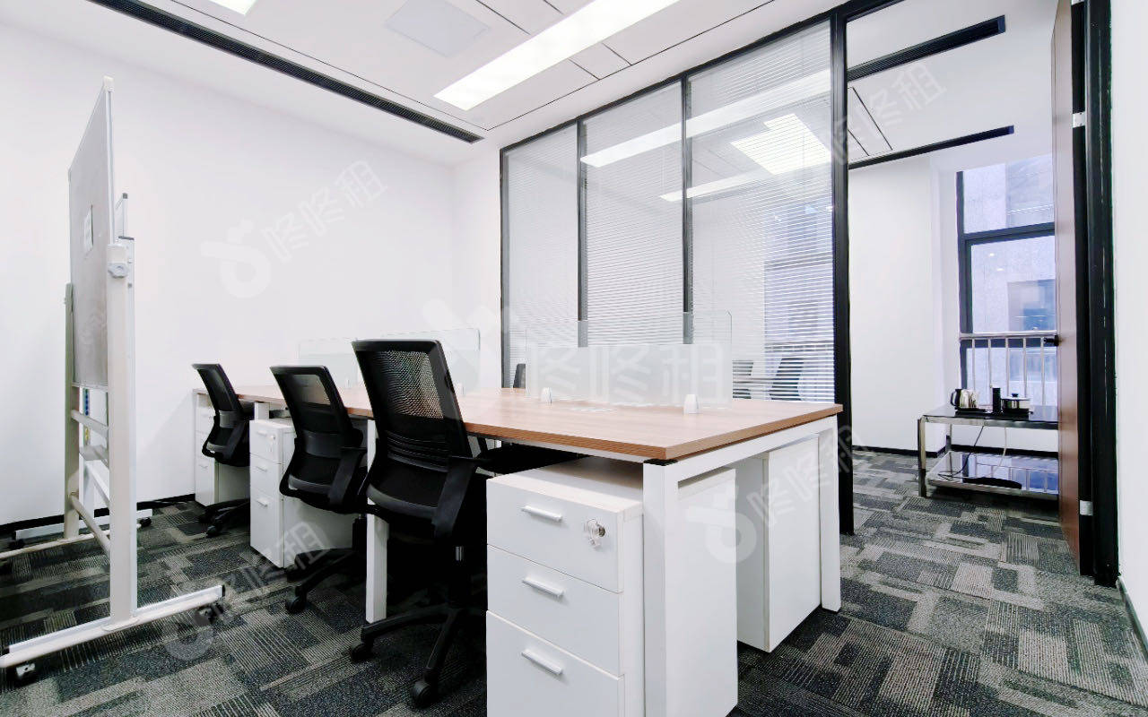 大族创新大厦_75平_精装_办公室开间