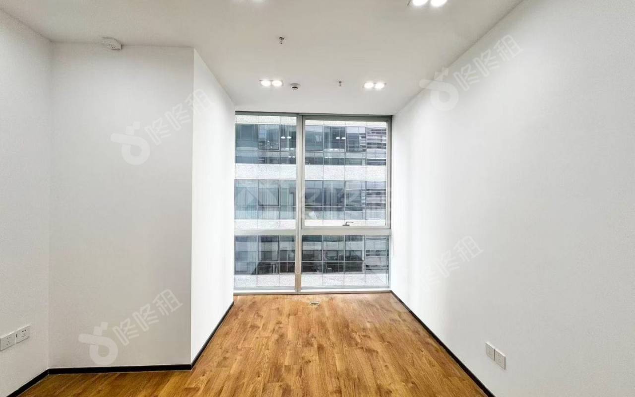 大冲商务中心_99平_精装_办公室隔间