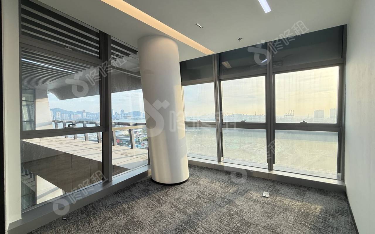 中意智慧大厦_167平_豪装_办公室隔间