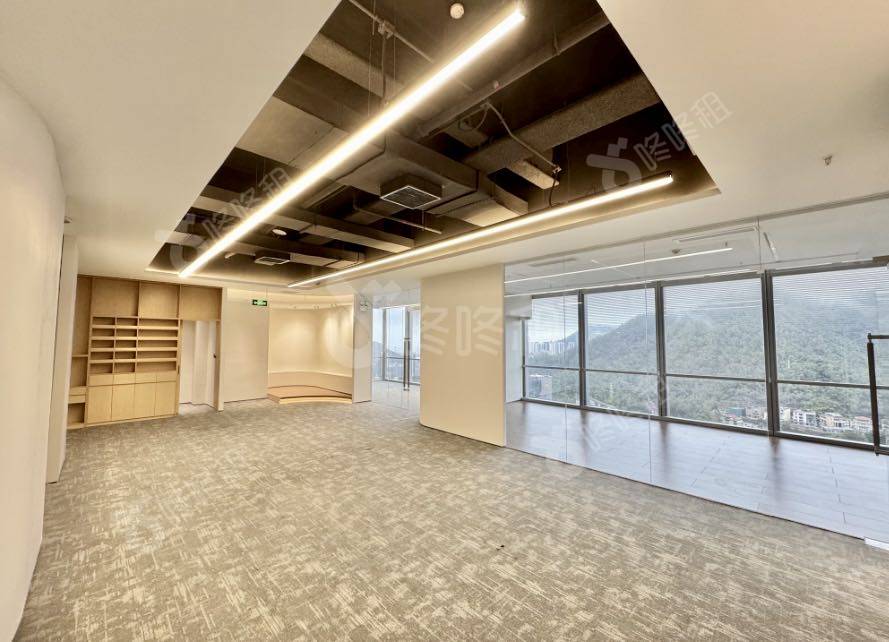 太子广场_254.98平_精装_办公室隔间