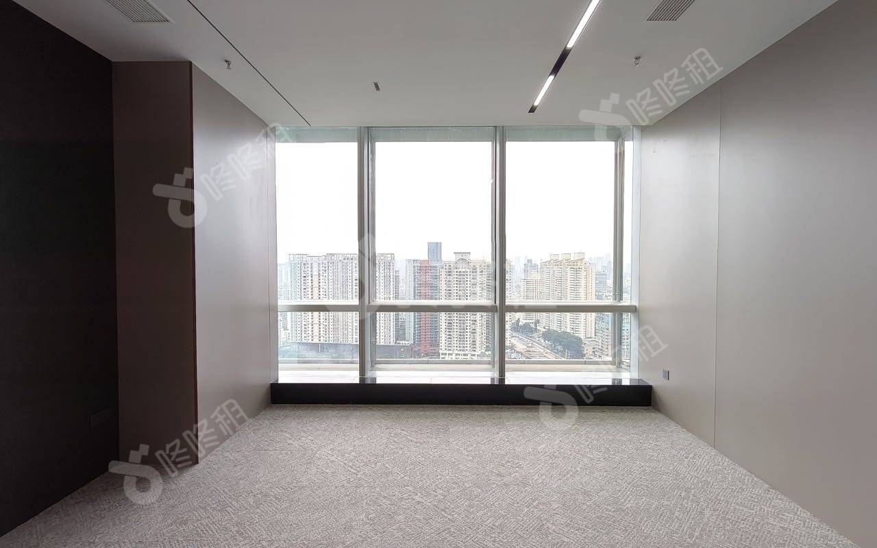 中洲控股中心_197平_精装_办公室隔间