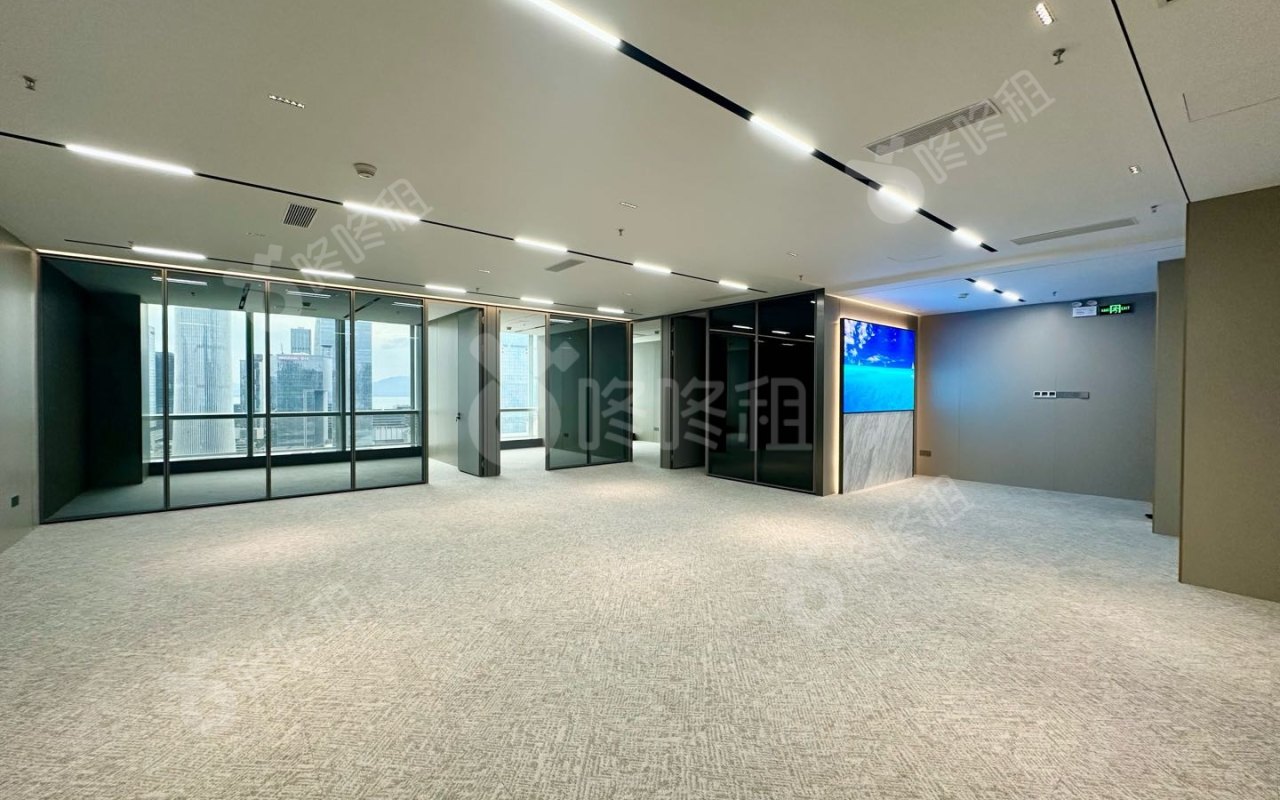 中洲控股中心_259平_精装_办公室开间