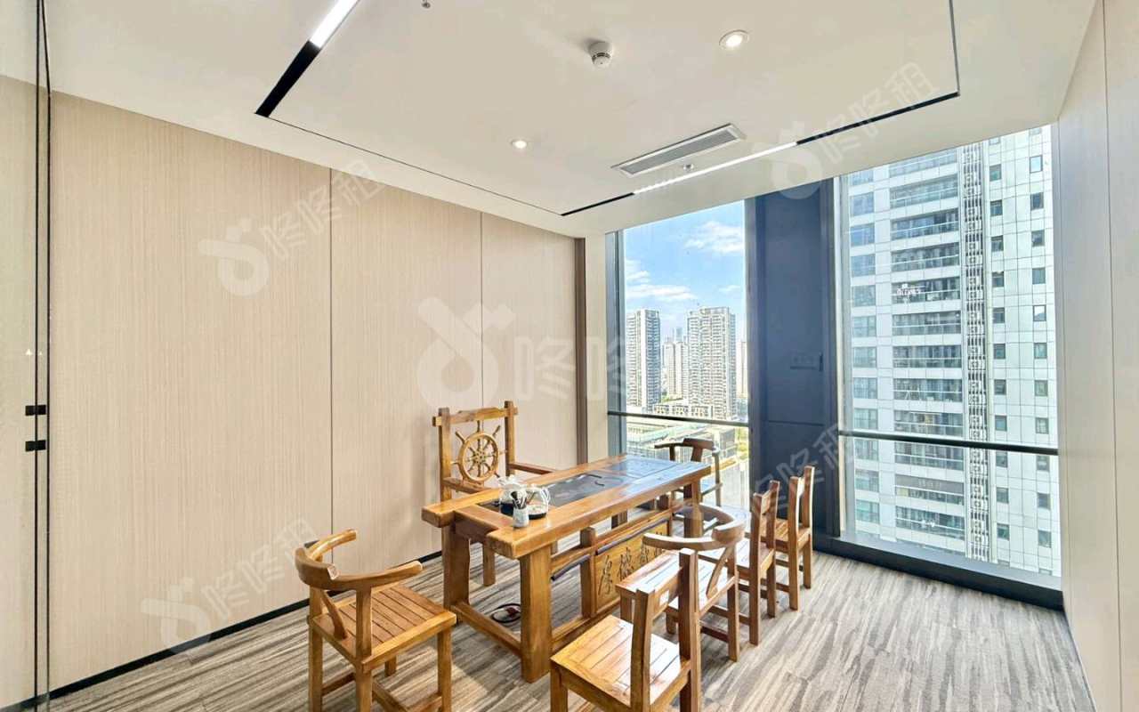 前海君豪中心(招商前海国际中心)_402平_精装_办公室隔间