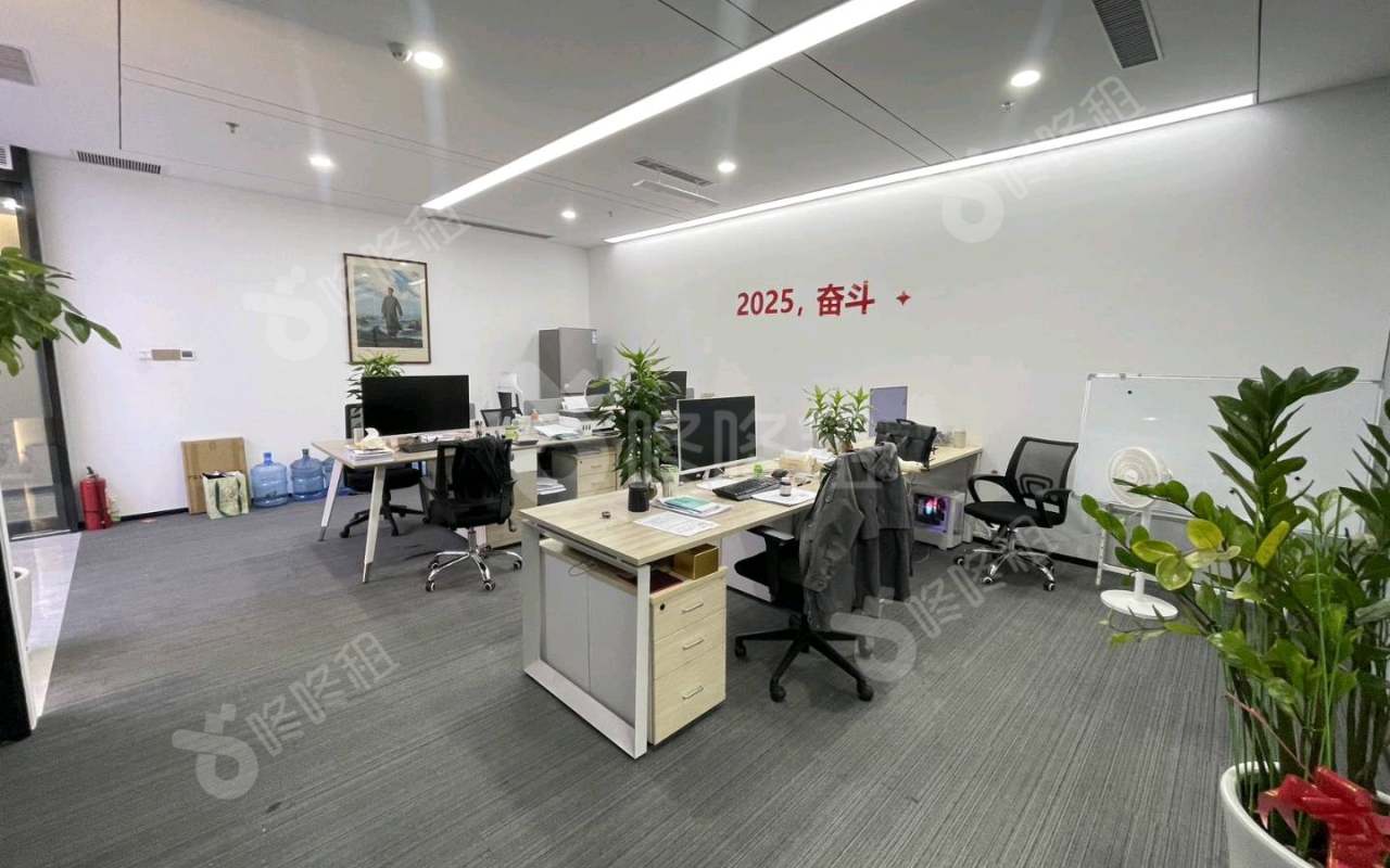 阳光科创中心_188平_精装_办公室开间