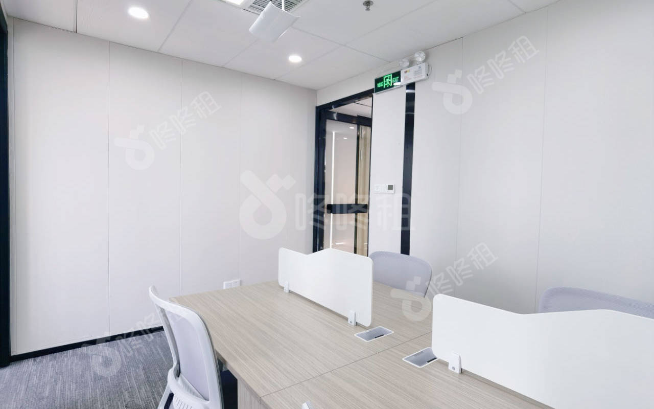 深圳湾科技生态园_56平_精装_办公室开间