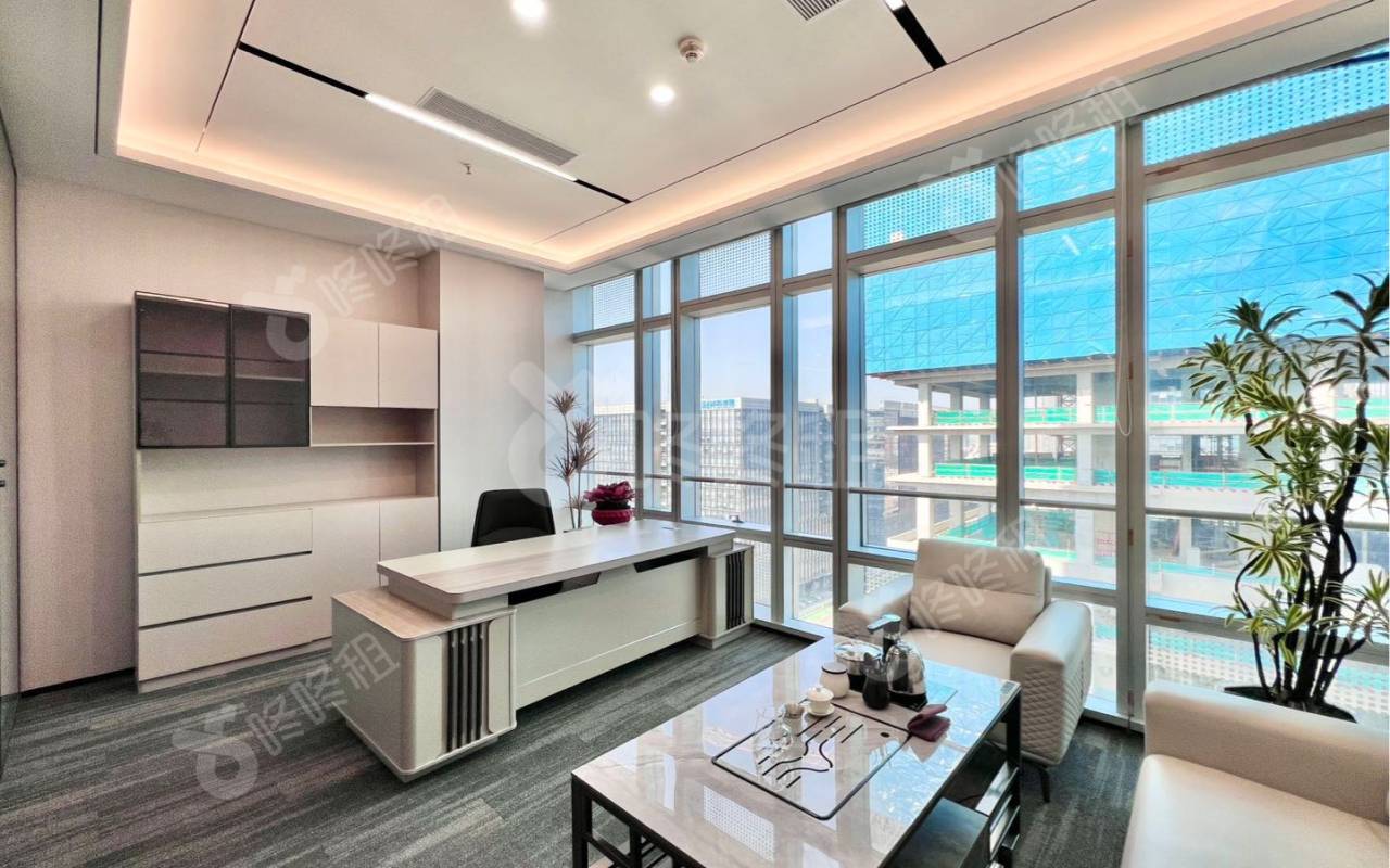 讯美科技广场_435平_精装_办公室隔间