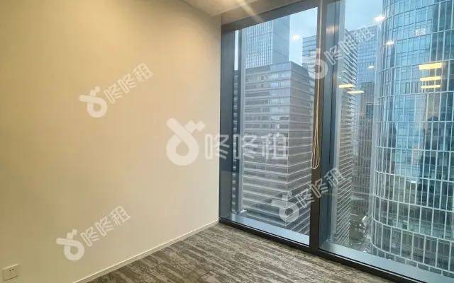 前海鸿荣源中心_503.2平_精装_办公室隔间