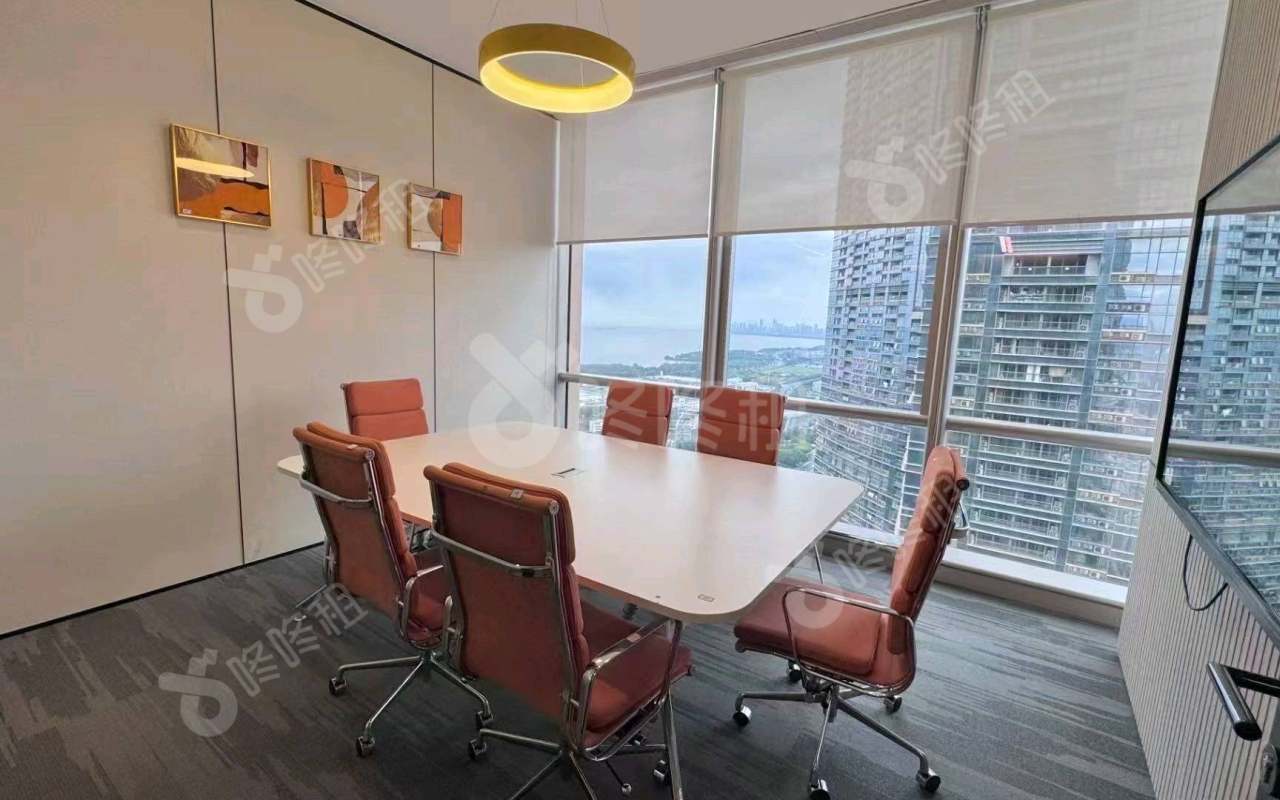 东海国际中心_1775平_精装_办公室隔间