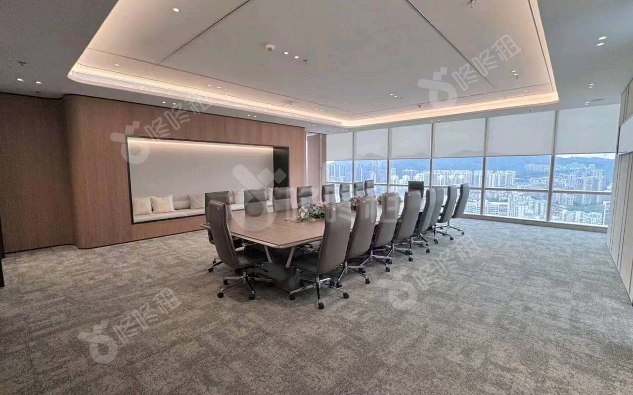 东海国际中心_1775平_精装_办公室隔间