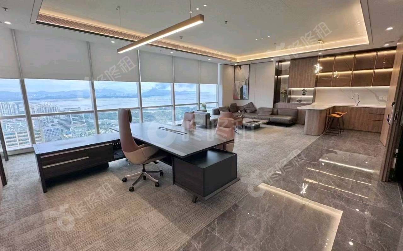 东海国际中心_1775平_精装_办公室隔间