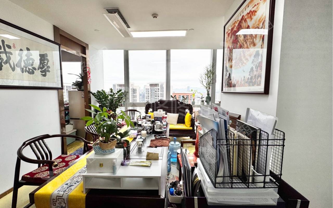 大冲商务中心_685平_豪装_办公室隔间