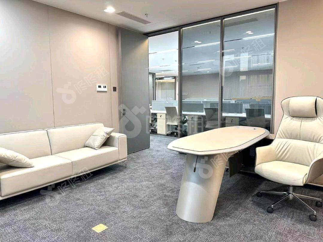 彩讯科技大厦_416平_精装_办公室隔间