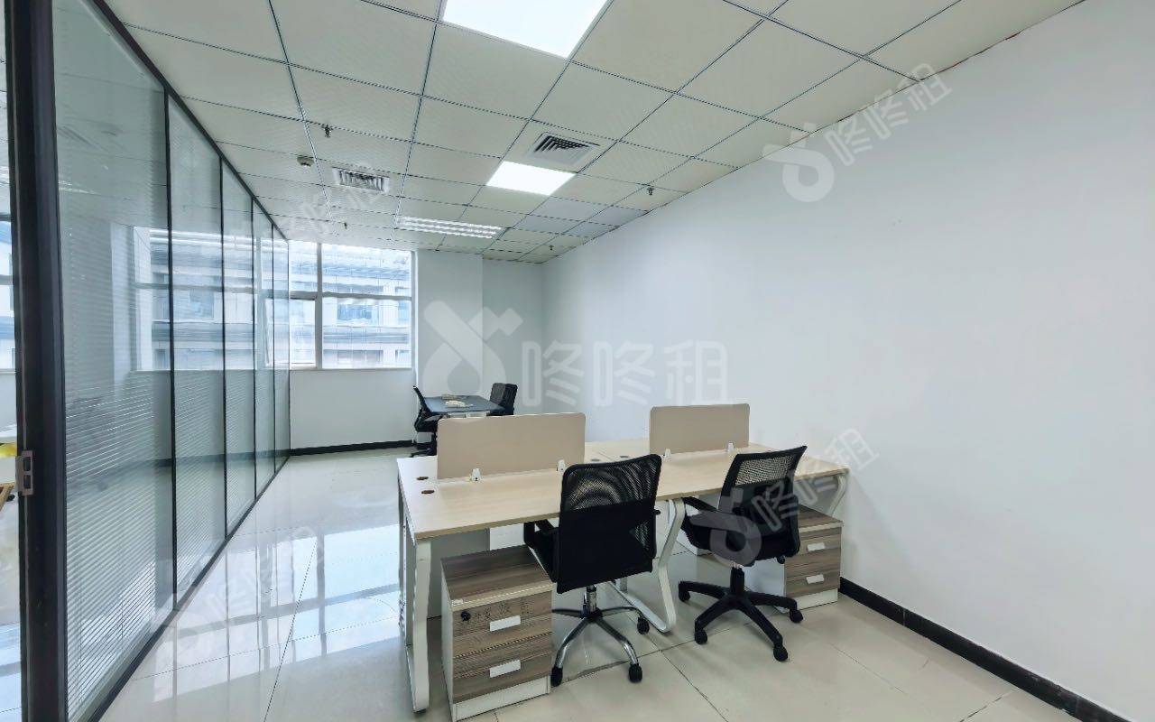 惠恒大厦_146平_精装_办公室开间