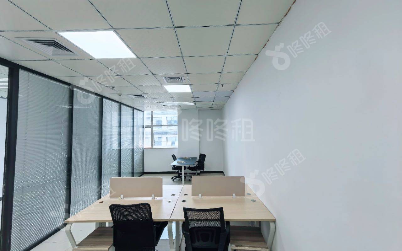 惠恒大厦_146平_精装_办公室开间