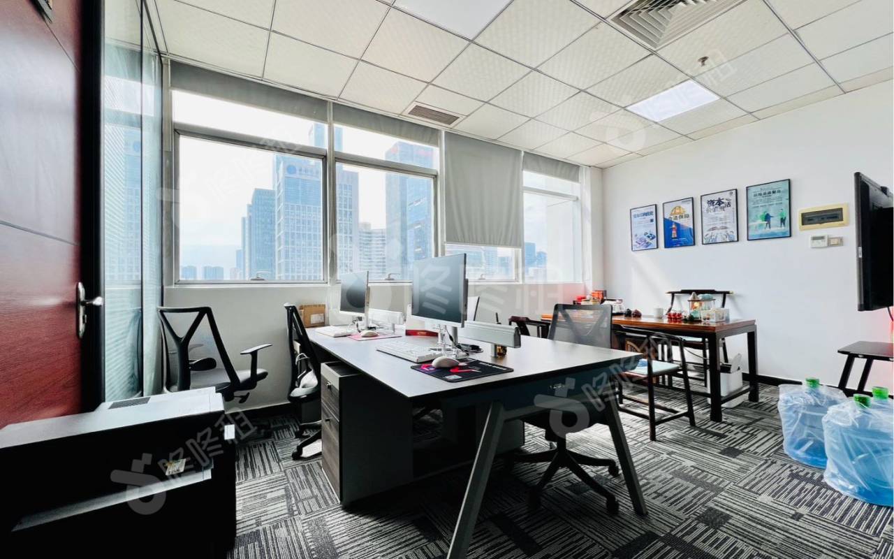 惠恒大厦_118平_精装_办公室开间