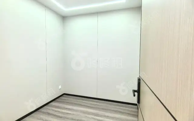 中国凤凰大厦_238平_精装_办公室房源出租
