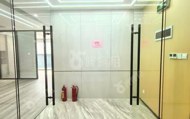中国凤凰大厦_238平_精装_办公室房源出租