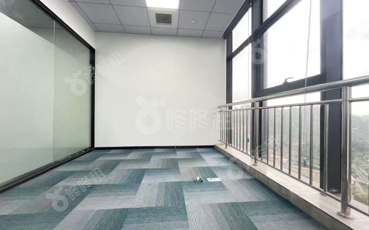 华通智慧园(华通大厦)_318平_精装_办公室隔间