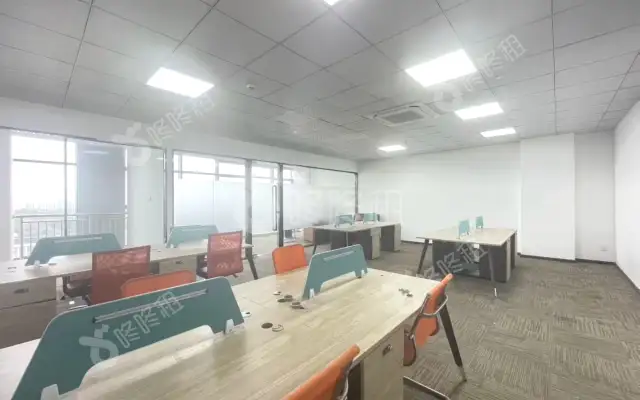 华通智慧园(华通大厦)_219平米_精装_办公室房源出租